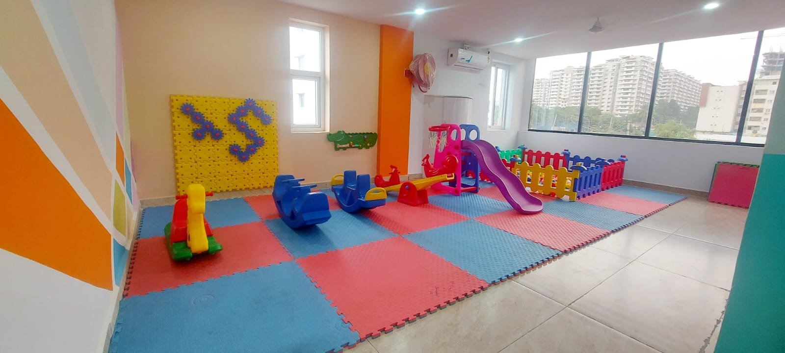 Large Play Zone